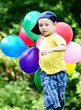 © Natallia Vintsik - kind mit Luftballons