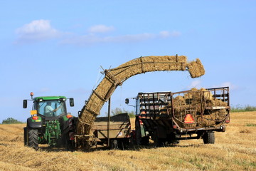 Straw bale and agricultural engineering