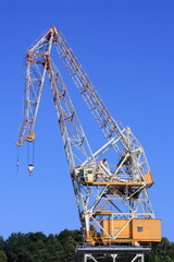 harbor industrial crane