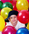 © Natallia Vintsik - kind mit Luftballons