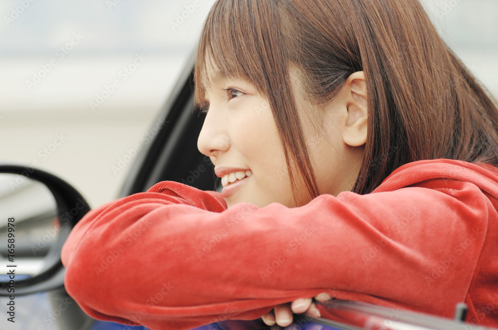 オープンカーの車内から外を眺める女性 Buy This Stock Photo And Explore Similar Images At Adobe Stock Adobe Stock オープンカーの車内から外を眺める女性 Buy This Stock Photo And Explore Similar Images At Adobe Stock Adobe Stock
