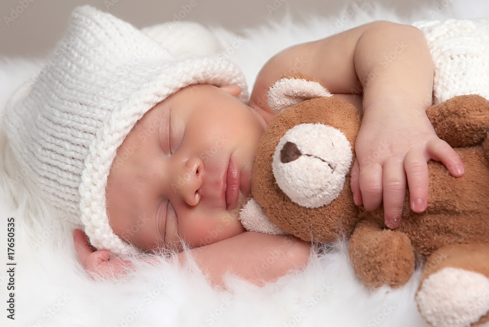 sleeping newborn - obrazy, fototapety, plakaty 