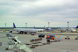 Fototapeta Miasto - Germany, airplane traffic at Frankfurt airport