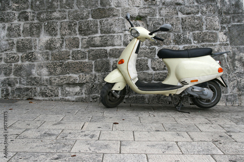 Fototapeta dla dzieci scooter