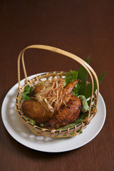 fried chicken with lemongrass