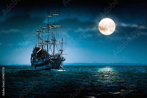 Naklejka ścienna Flying Dutchman - sailing ship