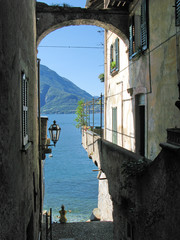 Wall Mural - Romantic view to the famous Italian lake Como from Varenna town