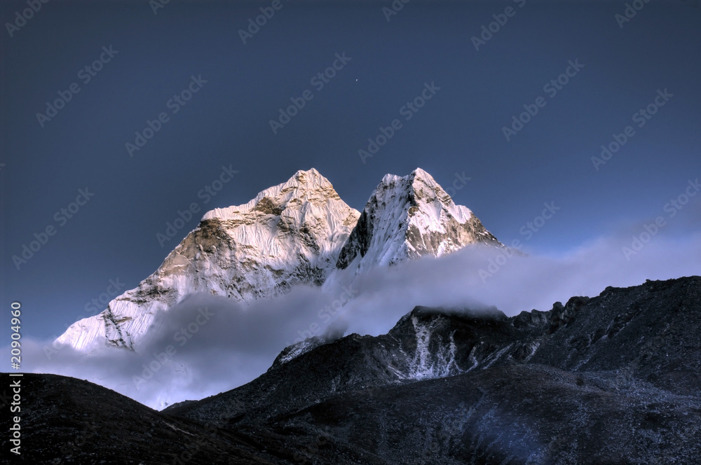 Ama Dablam - Solo Khumbu, Himalaja, Nepal - obrazy, fototapety, plakaty 