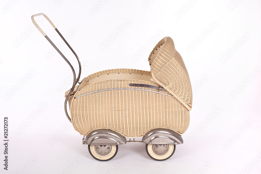 alter Kinderwagen Stock Photo | Adobe Stock