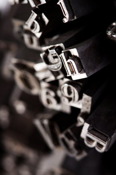 metal alphaber
