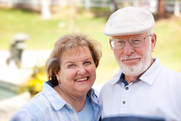 Wall Mural - Happy Senior Couple in The Park