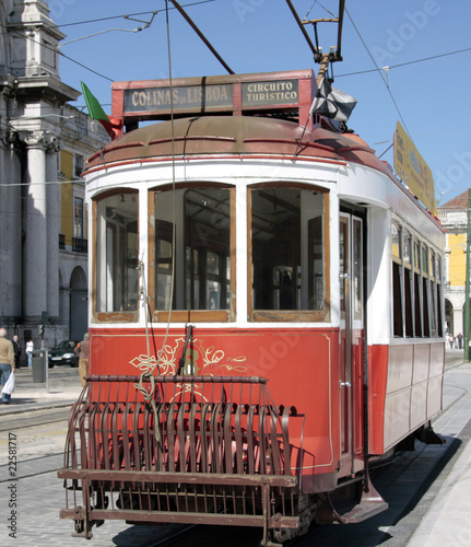 Dekoracja na wymiar  lizbona-czerwony-tramwaj