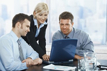 Canvas Print - Businesspeople at meeting