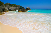 Sandy Beach And Rocky Coastline With Blue Ocean Water (Bermuda)