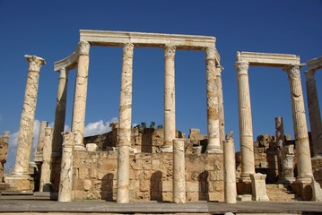 Fototapete - Colonnes romaines, Libye