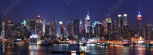 Foto-Kissen premium - New York City Manhattan skyline panorama (von rabbit75_fot)