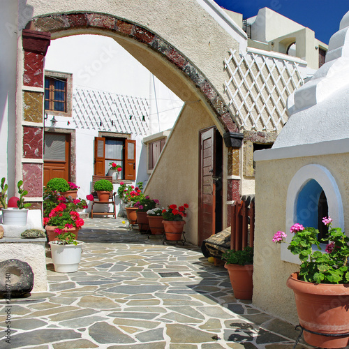 Naklejka na szybę traditioanl greek architecture - cycladic style