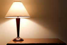 Old Fashion Table Lamp
