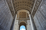 Fototapeta Paryż - Arc de Triomphe underneath