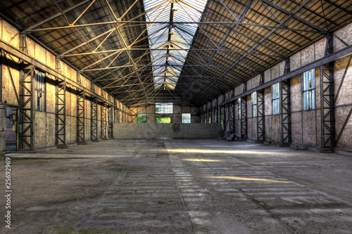 Obraz w ramie Old empty warehouse