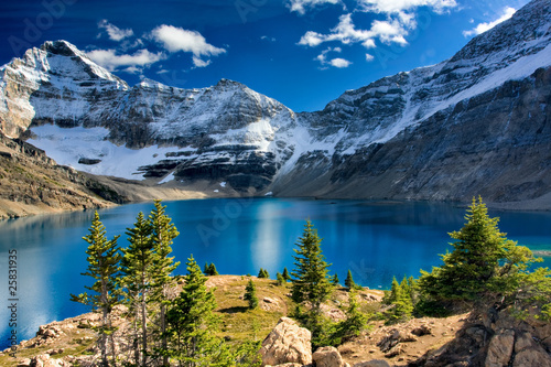 Naklejki na meble lake-mcarthur-park-narodowy-yoho