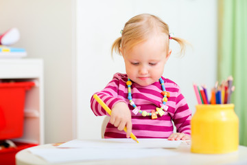 Canvas Print - Little girl drawing