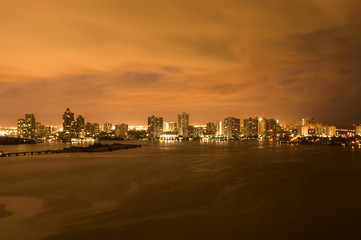 Wall Mural - Intercoastal at night