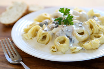 Poster - Tortellini with Mushroom Sauce