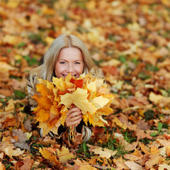 Wall Mural - woman portret in autumn leaf