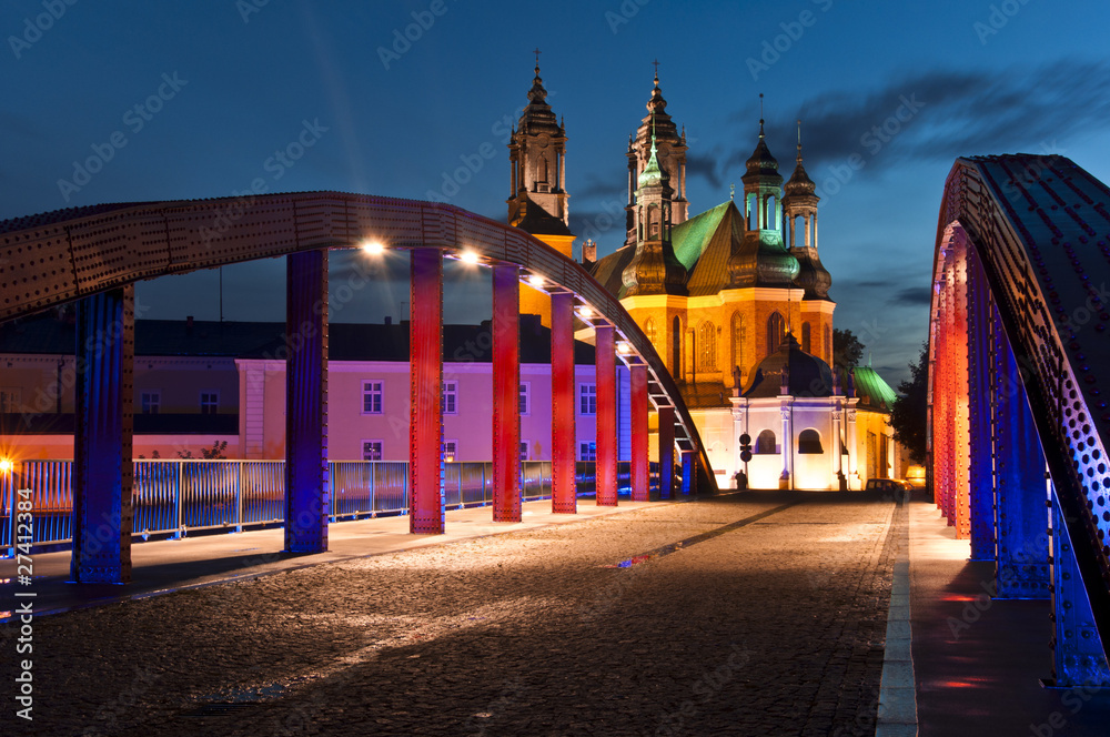 most świętego Jordana w Poznaniu z katedrą w tle - obrazy, fototapety, plakaty 