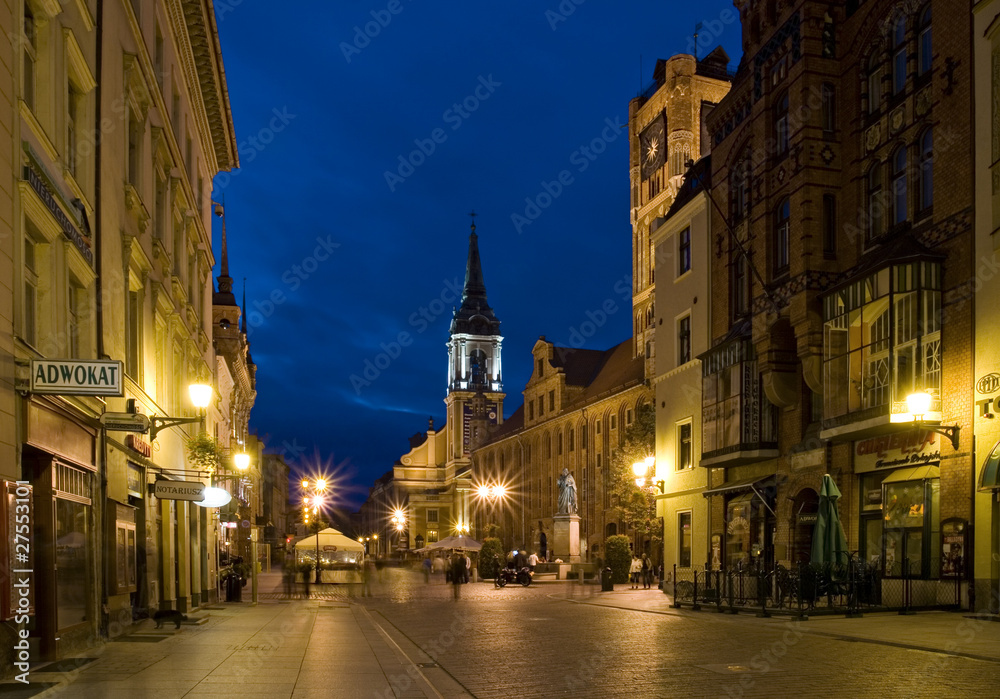 Miasto Toruń nocą - obrazy, fototapety, plakaty 