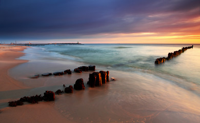 Canvas Print - beautiful sunrise on the beach