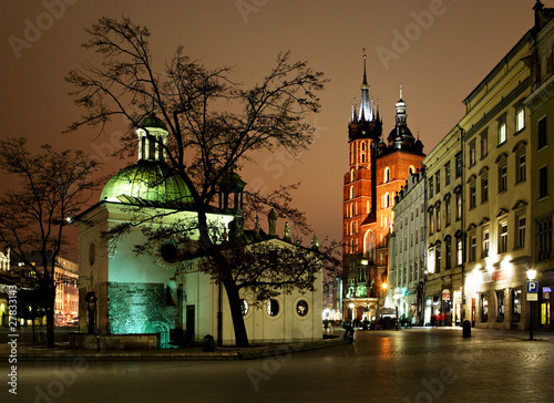 Obraz w ramie Night view of the Market Square in Krakow, Poland