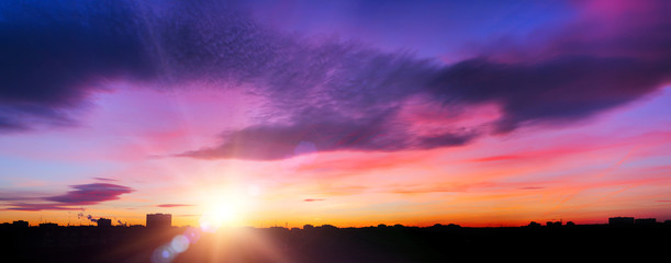 Wall Mural - sunset in a city