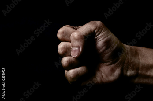 Fotografia, Obraz  黒背景に男性の握った手
