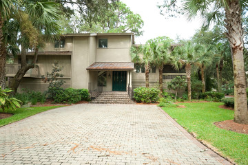 Wall Mural - Modern Single Family Home, Driveway, Hilton Head South Carolina