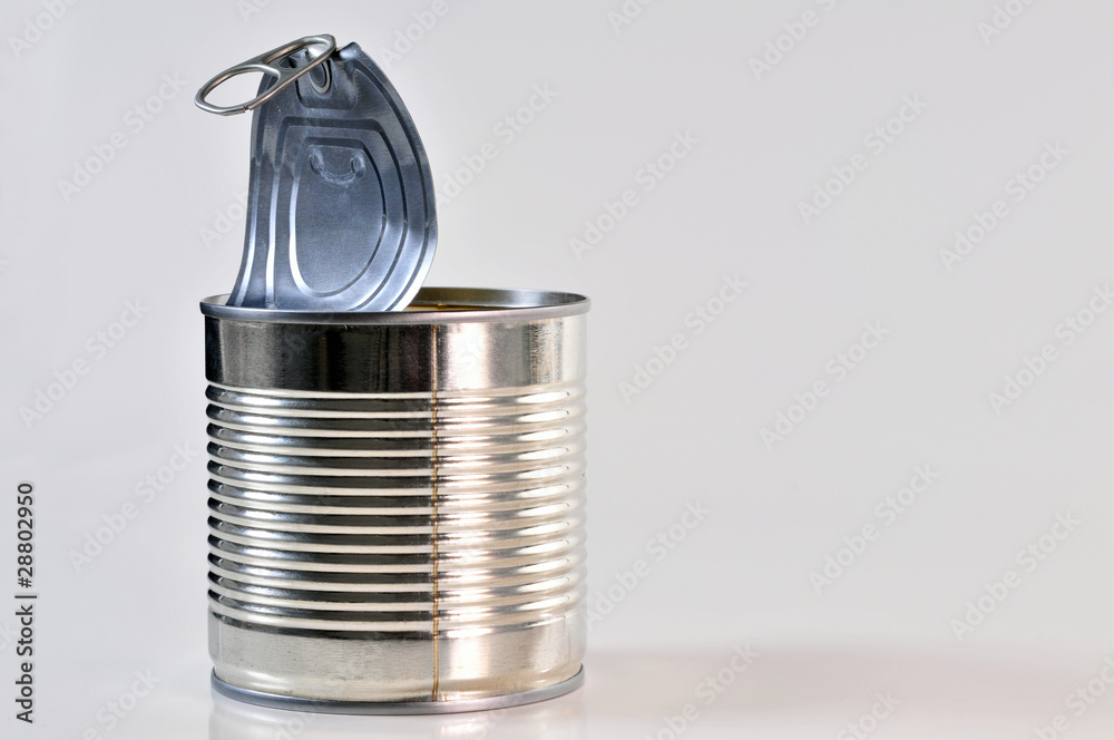 Konservendose - Dose - Blechdose offen Stock Photo