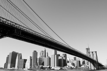 Wall Mural - Manhattan Bridge and lower Manhattan Skyline, New York City