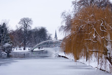 Frozen Great River Ouse Bedford