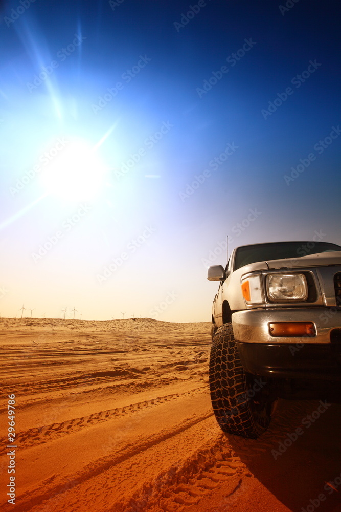 jeep-na-pustyni