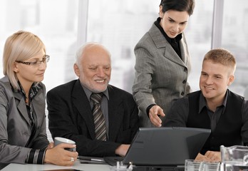 Canvas Print - Businesspeople at meeting in office