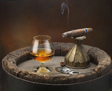 Fototapeta  - drink with cigar on old barrel