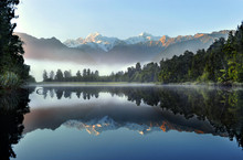 Lake Matheson, NZ