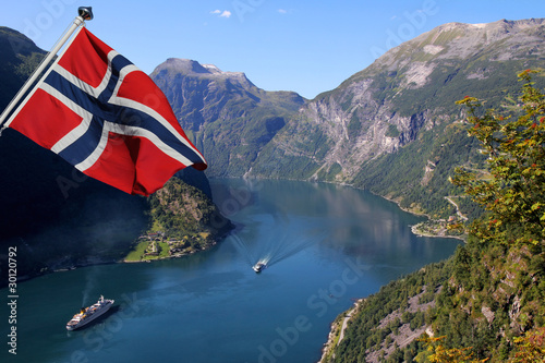 Cuadros en Lienzo Geirangerfjord in Norway (Unesco World Heritage)