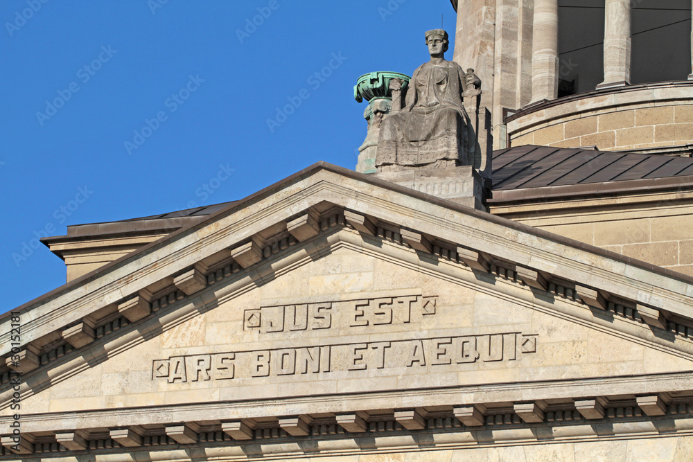 Stock-Foto „JUS EST ARS BONI ET AEQUI“ | Adobe Stock