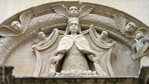 Fotomural Lunetta con statua di Madonna in una strada di Galatina (Lecce)