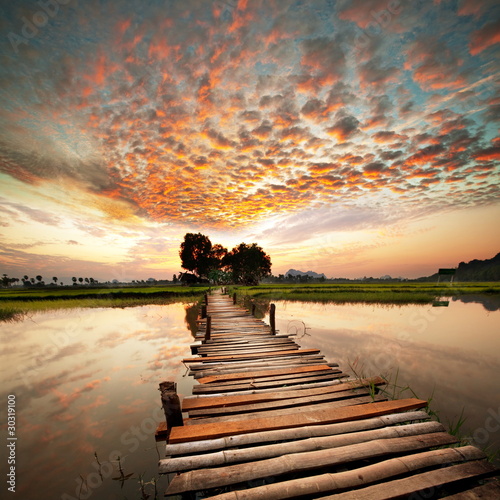 Naklejka - mata magnetyczna na lodówkę River on sunset