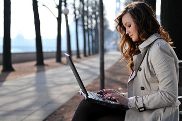 Canvas Print - Frau mit Laptop