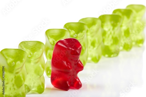 Nowoczesny obraz na płótnie Gummy Bear Stepping out of Line