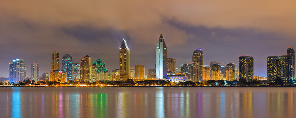 Wall Mural - Downtown San Diego at night